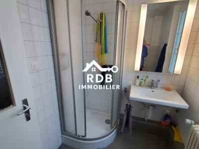 Appartement spacieux en duplex de 5 pièces à Payerne image 9