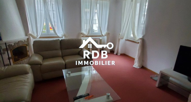 Appartement spacieux en duplex de 5 pièces à Payerne image 1