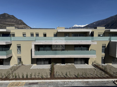 Spacieux attique 4,5 pièces avec terrasse panoramique de 68 m2 image 3
