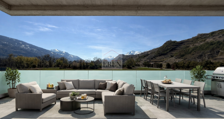 Spacieux attique 4,5 pièces avec terrasse panoramique de 68 m2 image 1