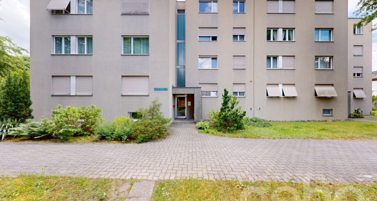 Helle 3.5 Zimmer-Wohnung mit Balkon und Garage in Schönenwerd image 11