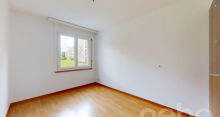 Grand appartement de 4.5 pièces en rez-de-jardin image 7
