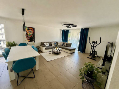 Appartement familial moderne de 3,5 pièces avec balcon à Lausanne image 1