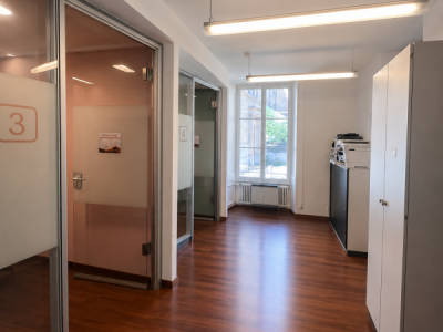 Grande surface de bureau modulable en centre ville image 3