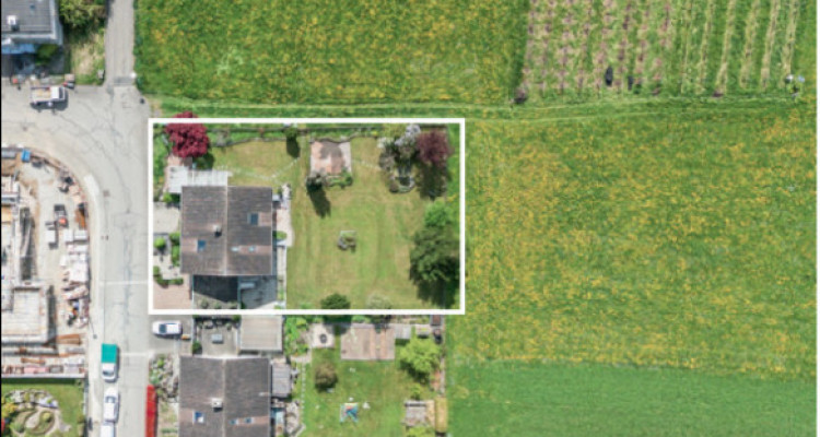 Idyllische Lage, Privatsphäre und Potential für Neugestaltung! image 2