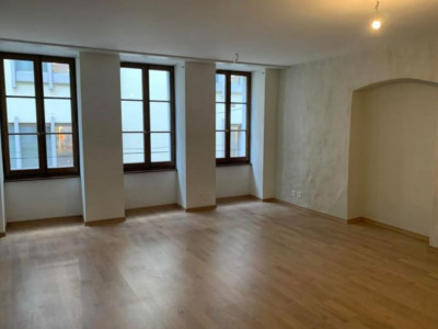 Magnifique Appartement 2,5 pièces rénové – hyper centre Lausanne image 6