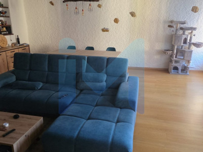 Appartement de 2,5 pièces au 1er étage situé à Orbe 1350 image 3