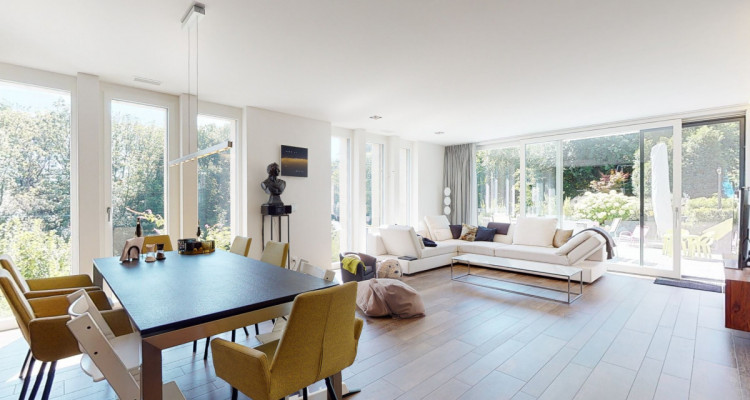 Traumhaus in zeitlosem modernen Design mit Seesicht in Naturambiente image 3