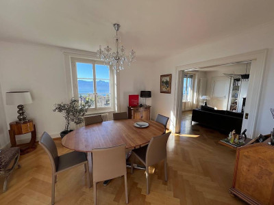 À louer Magnifique appartement 4,5 pièces de 136 m², Lausanne 4900 image 2