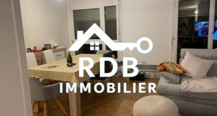 Appartement de 4 pièces au 3ème étage situé à Genève 1205 image 1