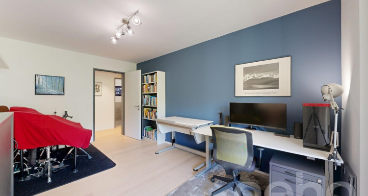 Moderne 4.5 Zimmer Wohnung mit Aussicht ins Grüne image 7