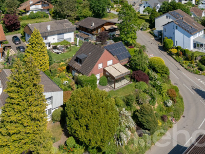 Gepflegtes 6-Zimmer-Einfamilienhaus mit Wintergarten und Solaranlage image 2