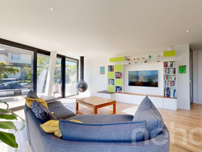 Exklusives Designhaus mit Galerie & beeindruckender Glasfront image 7
