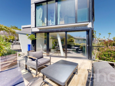 Exklusives Designhaus mit Galerie & beeindruckender Glasfront image 10