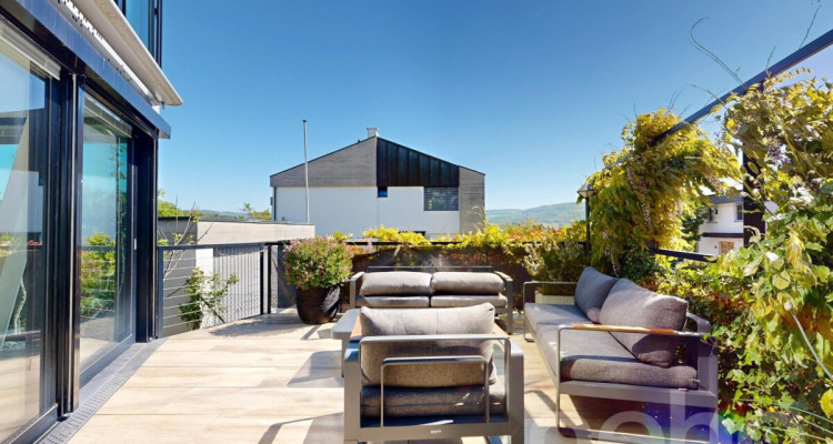 Exklusives Designhaus mit Galerie & beeindruckender Glasfront image 9