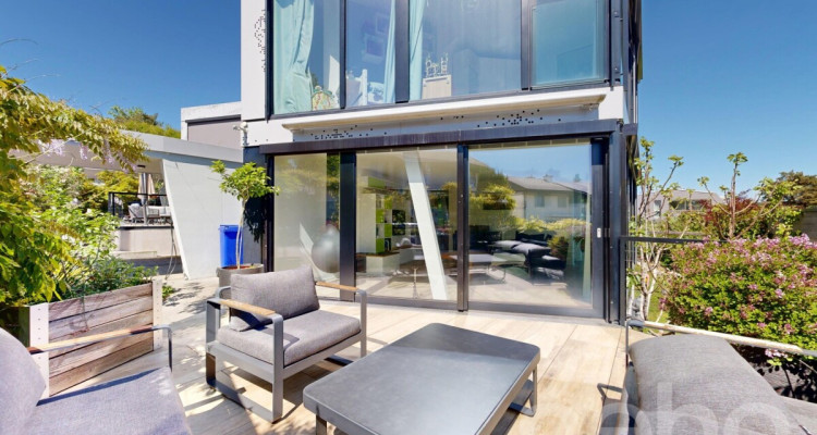 Exklusives Designhaus mit Galerie & beeindruckender Glasfront image 10