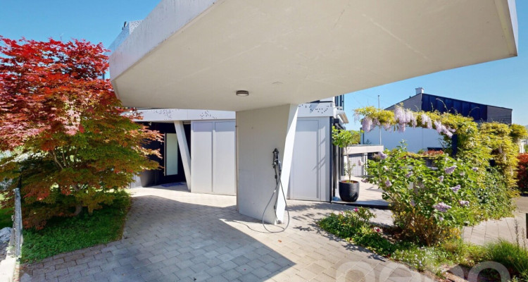 Exklusives Designhaus mit Galerie & beeindruckender Glasfront image 11