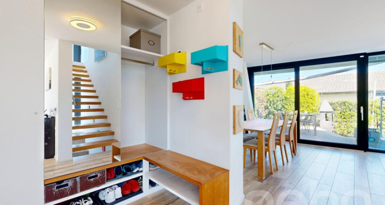 Exklusives Designhaus mit Galerie & beeindruckender Glasfront image 12