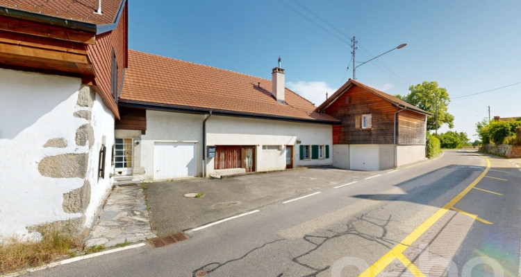 Maison de caractère avec 3 logements, jardin et vue ? fort potentiel image 11