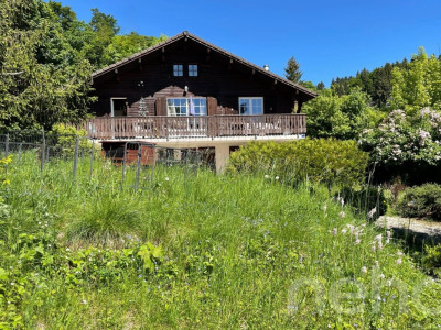 Chalet familial avec studio indépendant et terrain de 1 085 m² image 2