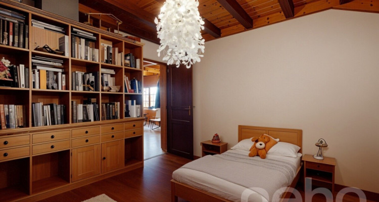 Chalet familial avec studio indépendant et terrain de 1 085 m² image 9
