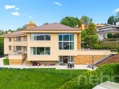 Demeure de maître de 480m² avec appartement de rendement image 3