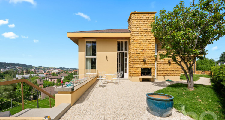 Demeure de maître de 480m² avec appartement de rendement image 5
