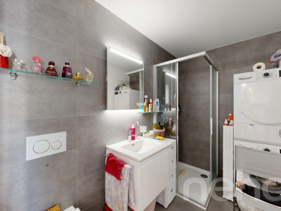 Superbe appartement 2,5 pièces comme neuf à Sierre image 12