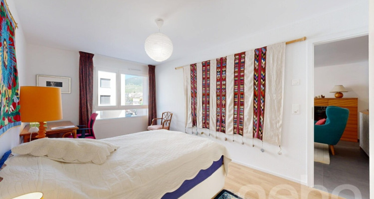 Superbe appartement 2,5 pièces comme neuf à Sierre image 11