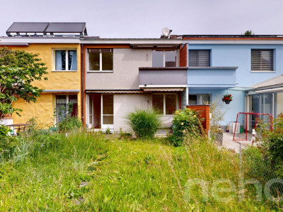 Reihenhaus mit Garten und Modernisierungspotenzial in Reinach image 2