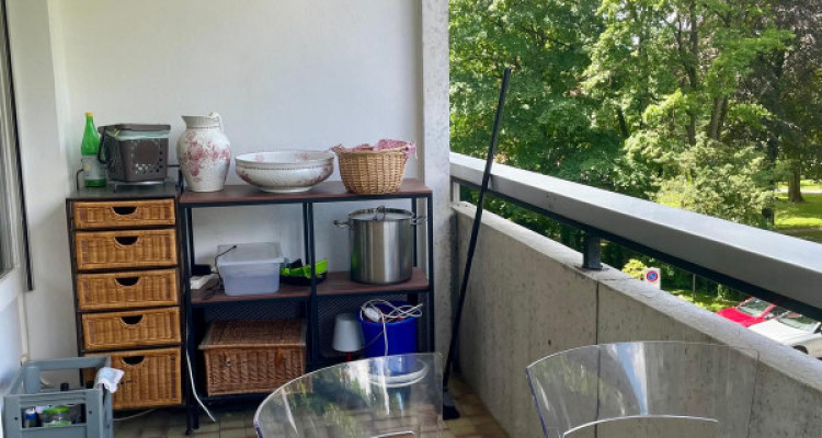 Magnifique 4 pièces avec balcon dans le quartier prisé de la Gradelle/Genève image 6