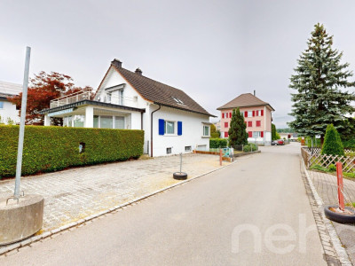 Gepflegtes 5.5-Zimmer-EFH mit wunderschönem Garten in Niederuzwil image 2