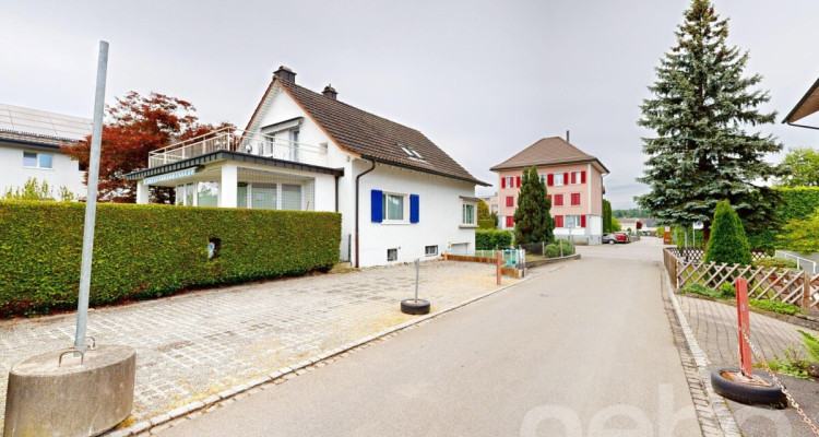 Gepflegtes 5.5-Zimmer-EFH mit wunderschönem Garten in Niederuzwil image 2