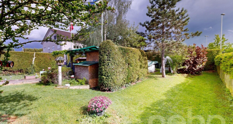 Gepflegtes 5.5-Zimmer-EFH mit wunderschönem Garten in Niederuzwil image 4