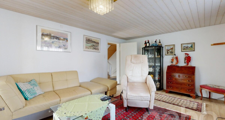 Gepflegtes 5.5-Zimmer-EFH mit wunderschönem Garten in Niederuzwil image 7