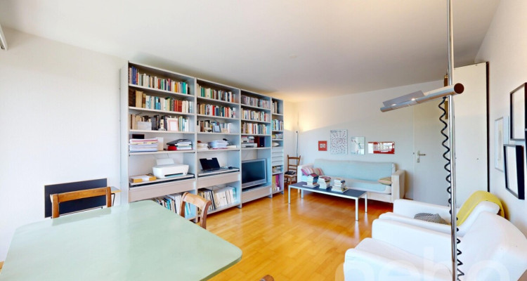 Charmante 3.5-Zimmer-Wohnung in Zürich Höngg image 3