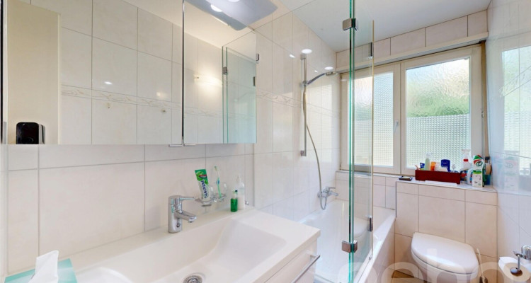 Charmante 3.5-Zimmer-Wohnung in Zürich Höngg image 8