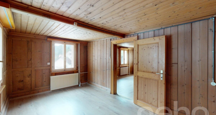 Haus mit Stall und grossem Grundstück in idyllischer Lage in Vättis SG image 5