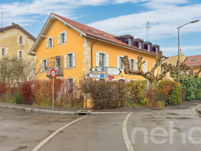 Bel appartement de 5 pièces de 97 m² dans le centre de La Plaine image 2