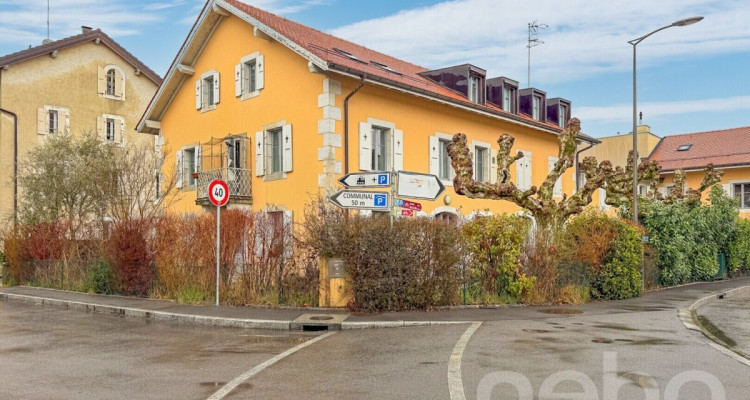 Bel appartement de 5 pièces de 97 m² dans le centre de La Plaine image 2