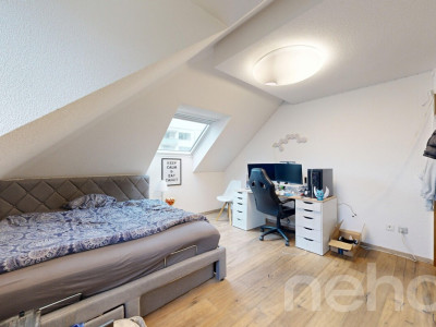 Charmante 3.5-Zimmerwohnung mit offener Galerie und Cheminée image 9