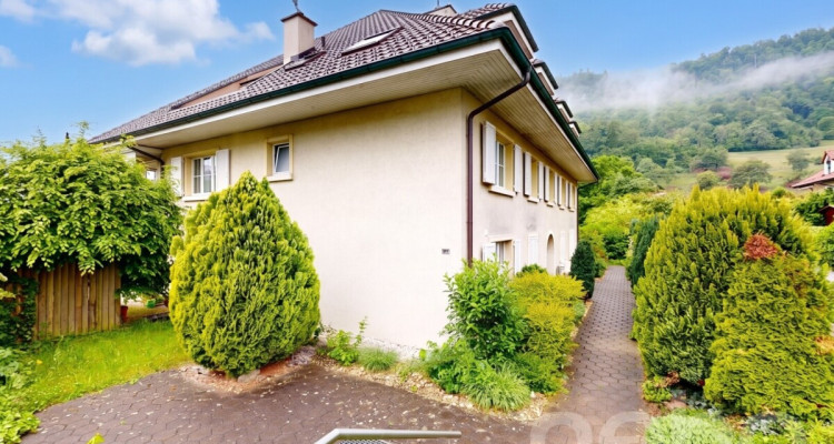 Charmante 3.5-Zimmerwohnung mit offener Galerie und Cheminée image 11