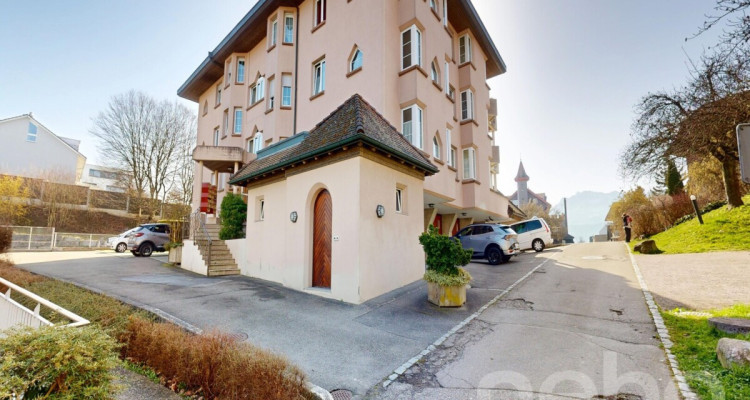 4.5-Zimmerwohnung mit Terrasse, Wintergarten & Garage image 10