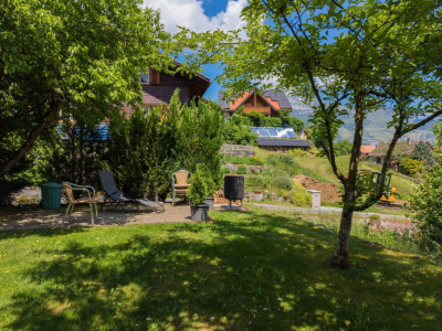 Dachwohnung an Vorzugslage -naturnah und sonnig gelegen image 3