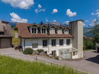Autowerkstatt mit 2.5 Zimmer - Wohnung image 1