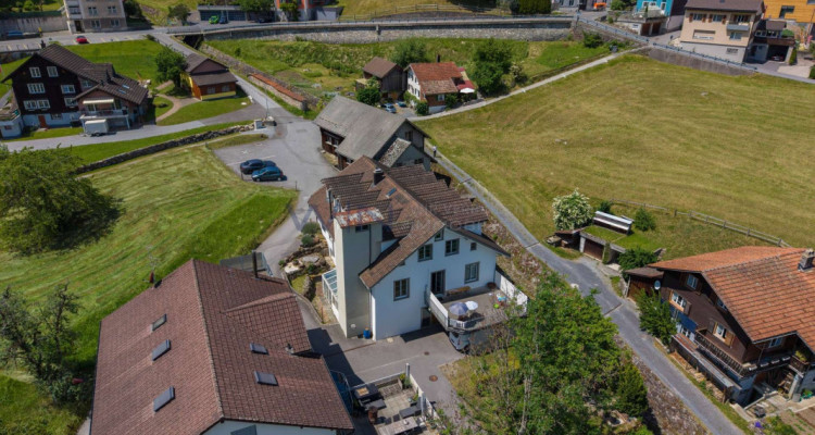 Hobbywerkstatt mit kleiner Wohnung image 2
