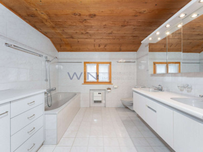Alpine-Chic: Chalet auf Bergkristall-Nievau image 10