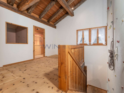 Alpine-Chic: Chalet auf Bergkristall-Nievau image 11