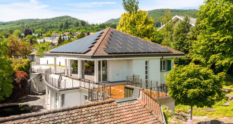 Exklusives Landhaus-Anwesen mit zwei Häusern & Parkgarten image 12
