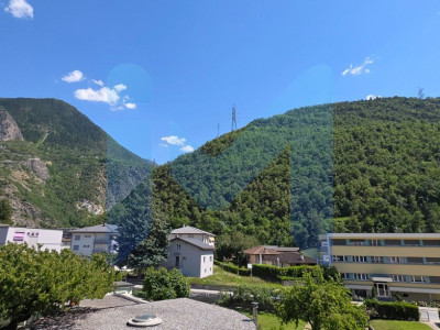 Appartement de 3,5 pièces lumineux vue sur les montagne  image 8